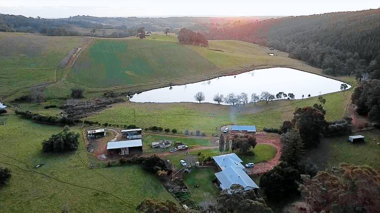 Bed and breakfast  Donnybrook