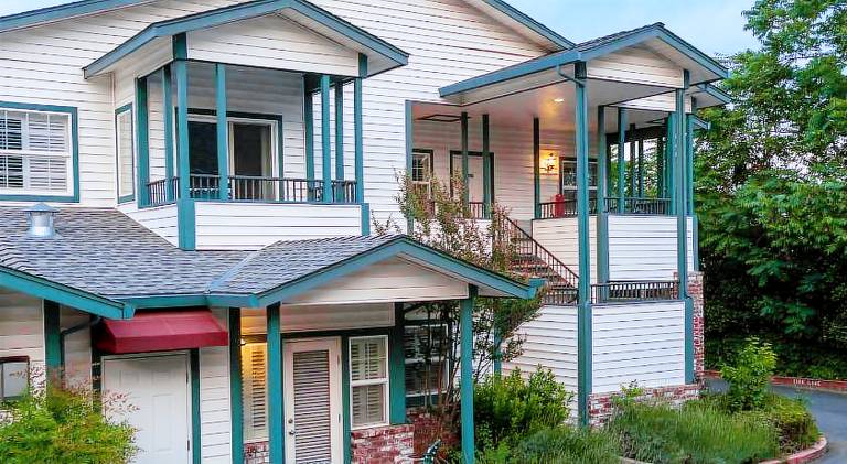 Grass Valley Courtyard Suites — photo 4