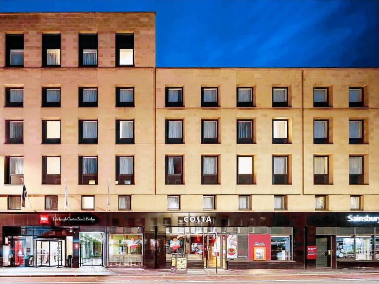 Ibis Edinburgh South Bridge Hotel in Stockbridge