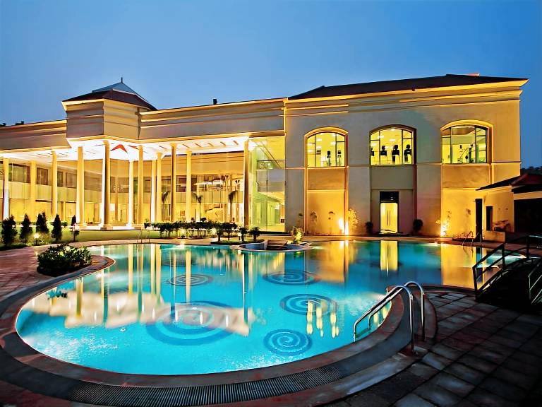 The Cabbana Resort & Spa