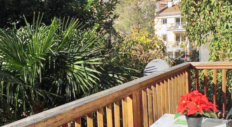 Holiday apartment with terrace — photo 2