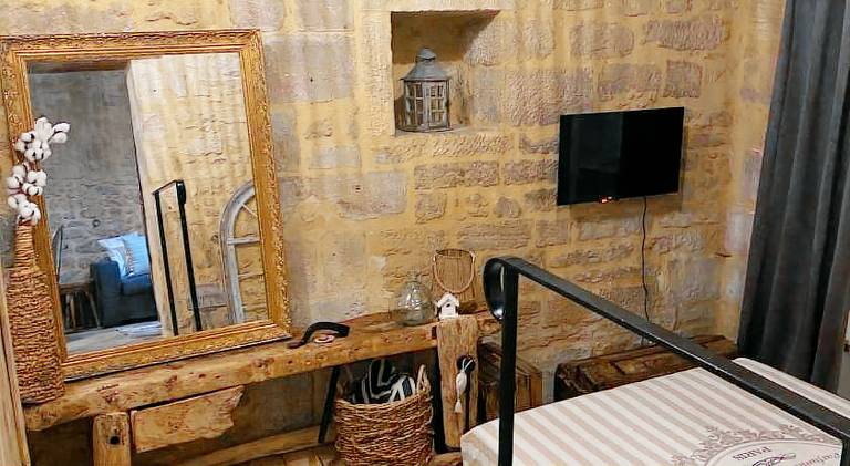 Apartment with 1 room for 4 persons — photo 2