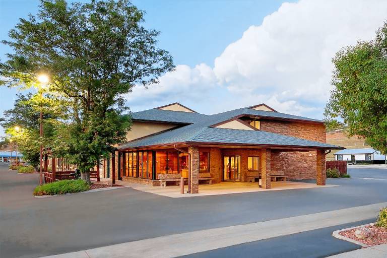 Days Inn by Wyndham Spearfish — photo 2
