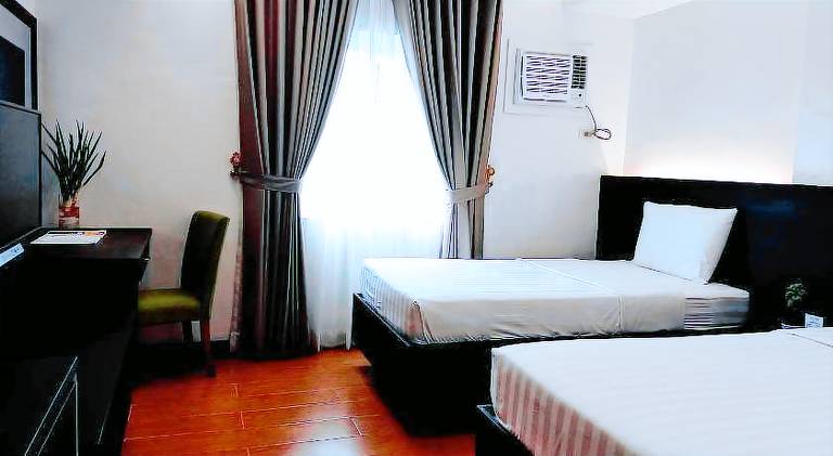TOP STAR HOTEL OTON — photo 2
