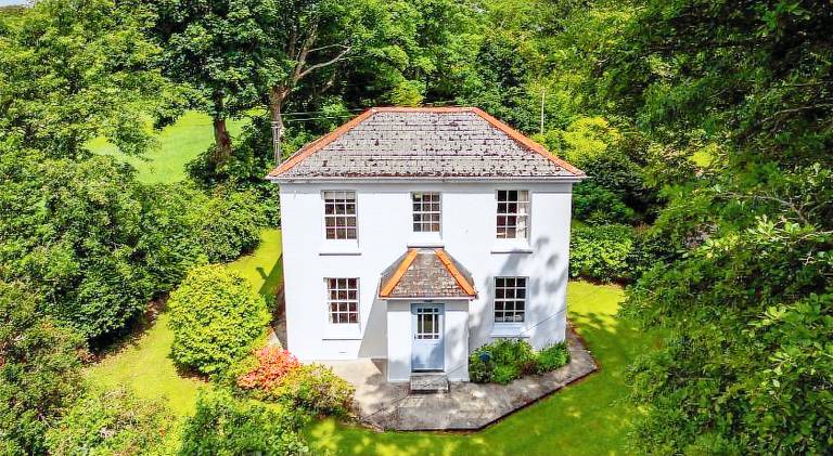 House with 2 rooms for 4 persons in Falmouth