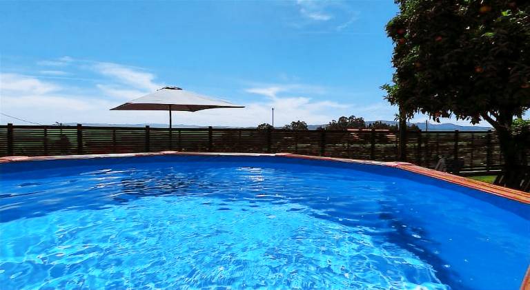 House with BBQ, private pool & garden — photo 2
