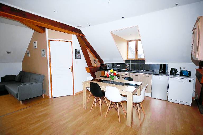 Apartment | City view in Laon