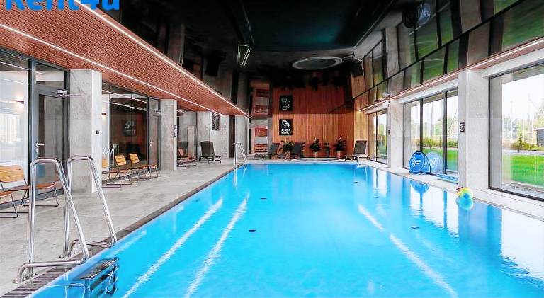 Apartment with pool & hot tub in Olsztyn