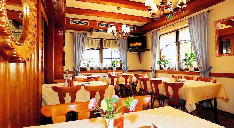 Hotel - Restaurant Hirschen - Werneths Landgasthof beim Europa- Park Rust — photo 3