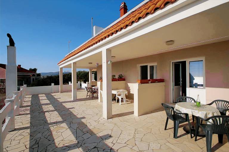 Apartament  Zavalatica