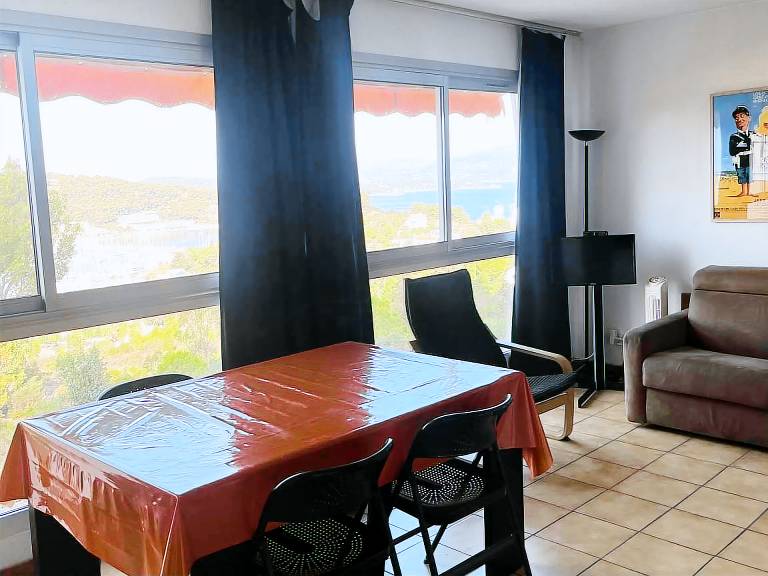 Rental apartment with pool & BBQ — photo 2