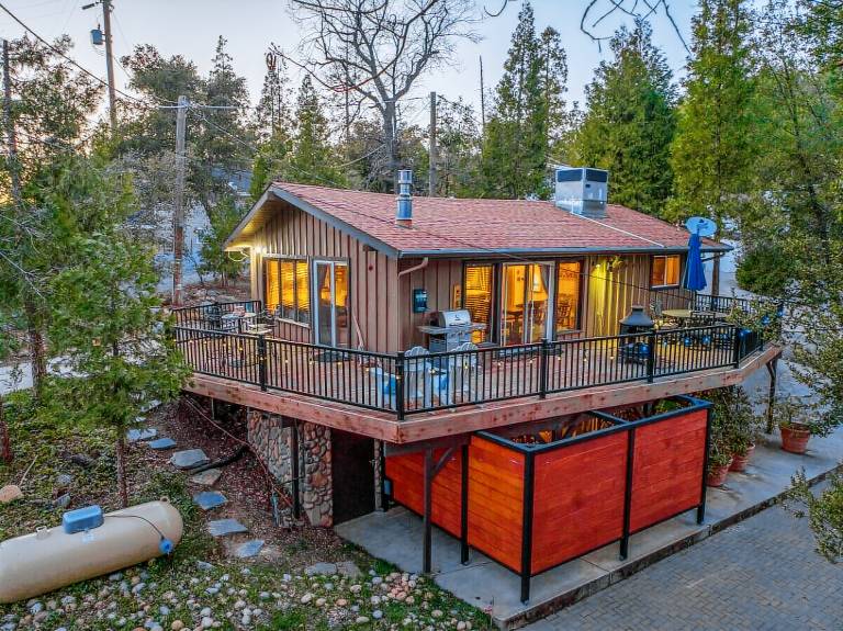 Cabin Bass Lake