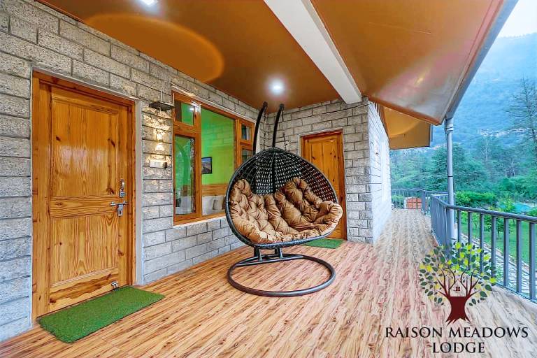 RAISON MEADOWS LODGE — photo 5