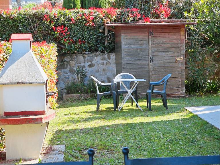 Rental apartment with pool, fast internet & barbeque | Garden view | Suitable for remote work — photo 2