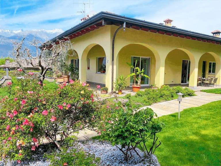 Casa Colico