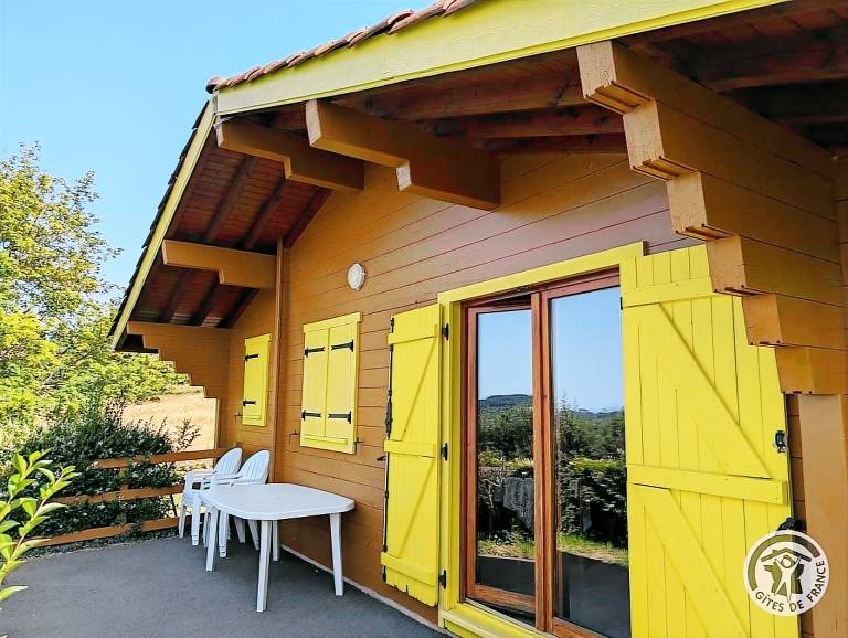 Gite with terrace — photo 2