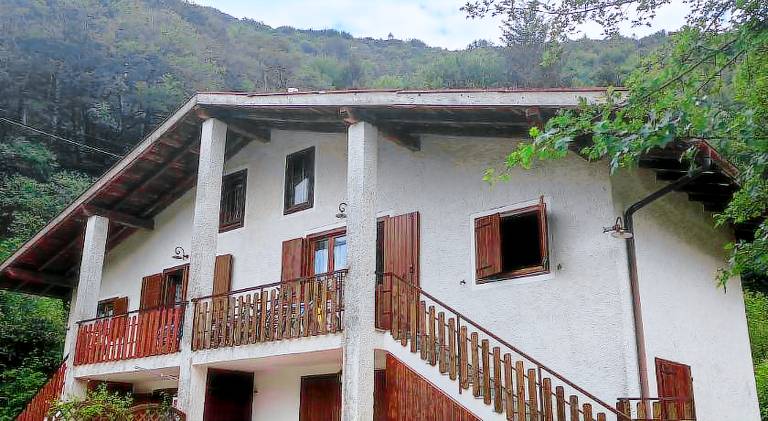 Holiday apartment | Beach nearby | Pet-friendly in Ledro
