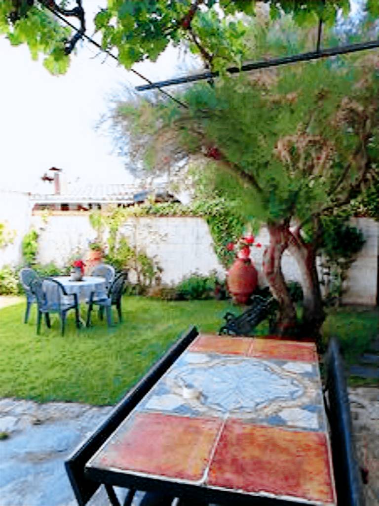 Spacious house with mountain view in Ivanrey — photo 2