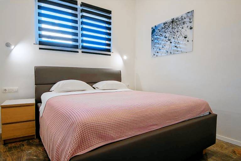 Fully equipped holiday apartment with terrace, grill & garden | Sea view | Pets are welcome — photo 4
