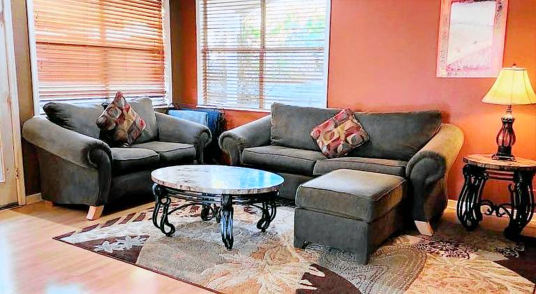 House with 3 rooms for 10 persons in Phoenix, AZ