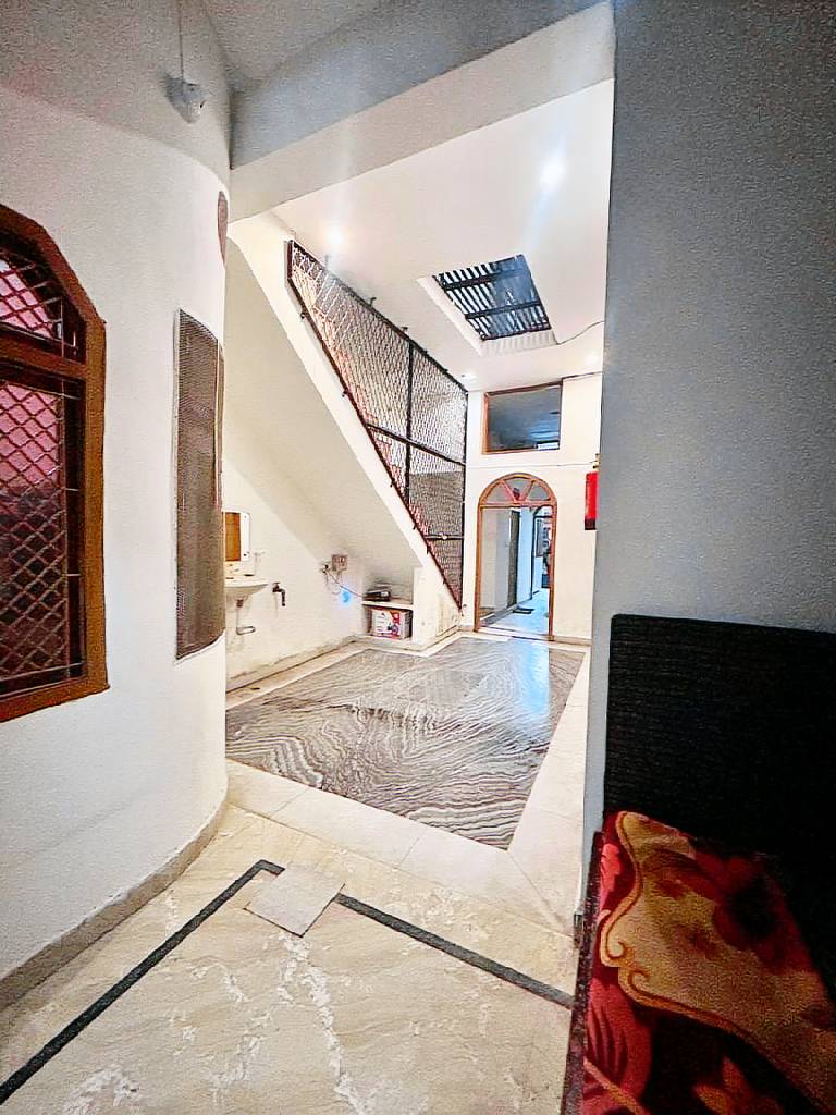 Agrawal Inn Guest House in Mathura