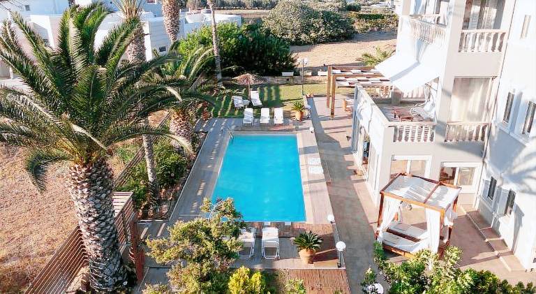 Villa with barbeque, yard & patio | Perfect for remote work — photo 5