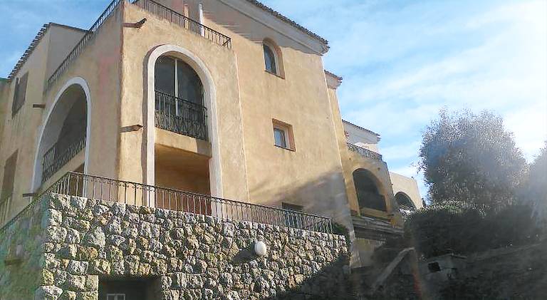 Holiday apartment with terrace & private pool — photo 4