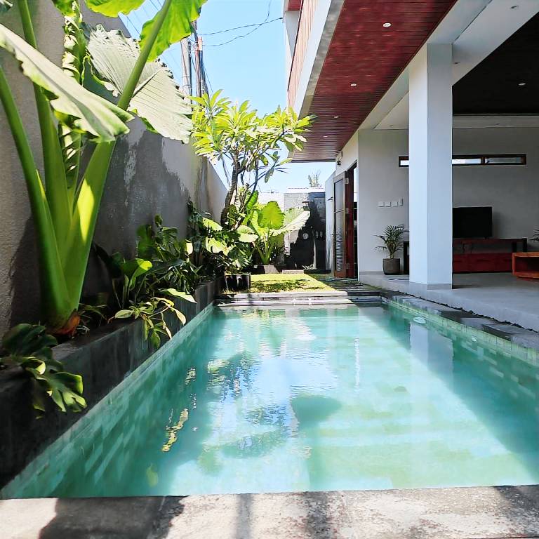 Villa with yard, patio & private pool in Denpasar