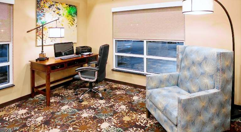 GrandStay Hotel & Suites Valley City — photo 5
