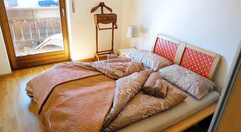Holiday apartment with 1 room for 5 persons in Lana