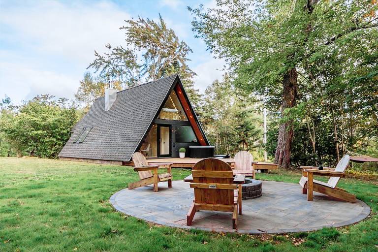 Cabin Wallace Grant