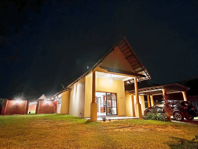 743 m&sup2; Bungalow