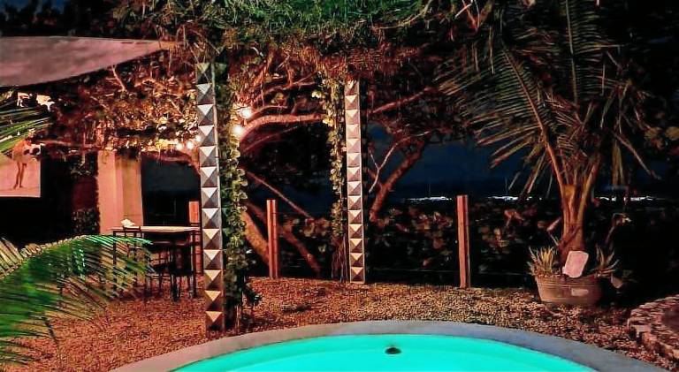 Habitacion, balcon frente al mar y alberca — photo 4