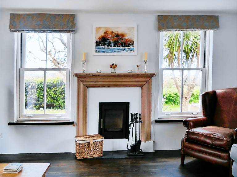 Children-friendly pleasant cottage with jacuzzi, barbecue & yard | Beach view | Pets are welcome — photo 2