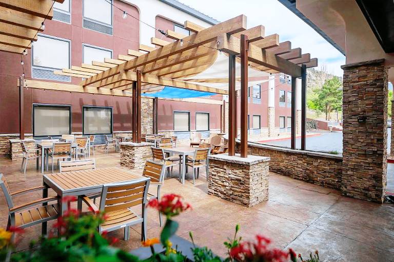Hampton Inn Durango — photo 3