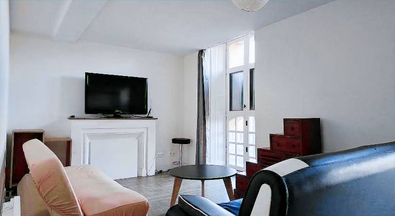 Holiday apartment | Close to Grosse cloche de Bordeaux in Bordeaux