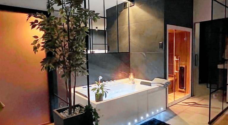 Jacuzzi Apartamenty Gdansk 2 - RELAX Apartments — photo 2