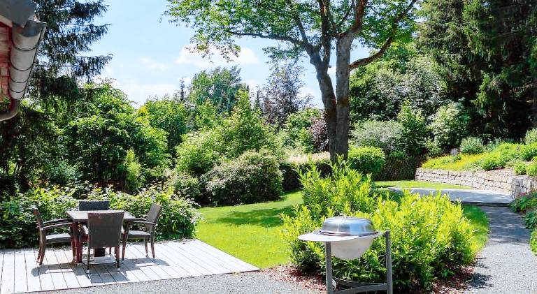 Rental apartment with terrace, garden & barbecue — photo 4
