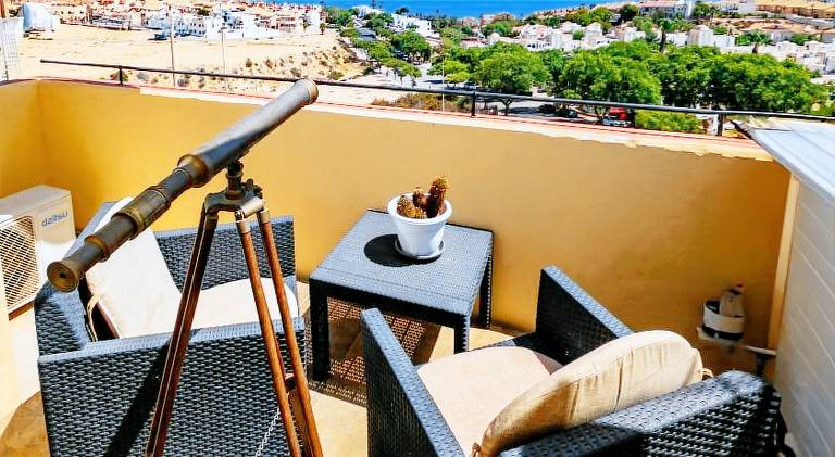 Villa with pool & terrace — photo 3
