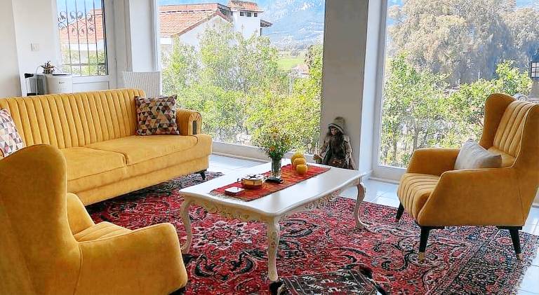 Fully equipped beautiful villa with patio, hot tub & private pool | Pets are welcome — photo 4