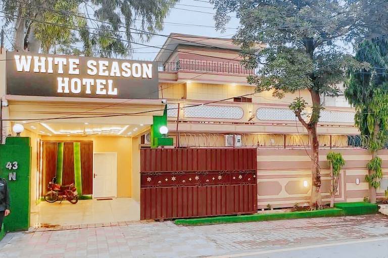 Hotel White Season Gulberg