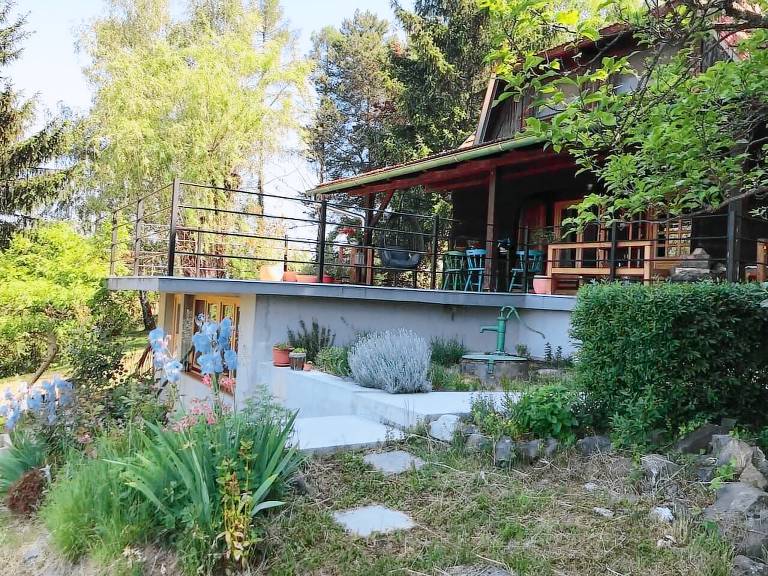 vikendica  Zagreb-Novi Zagreb