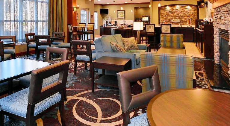 Staybridge Suites Sioux Falls At Empire Mall Hotel By IHG — photo 2