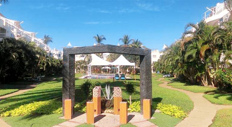 Rental apartment with pool in Acapulco