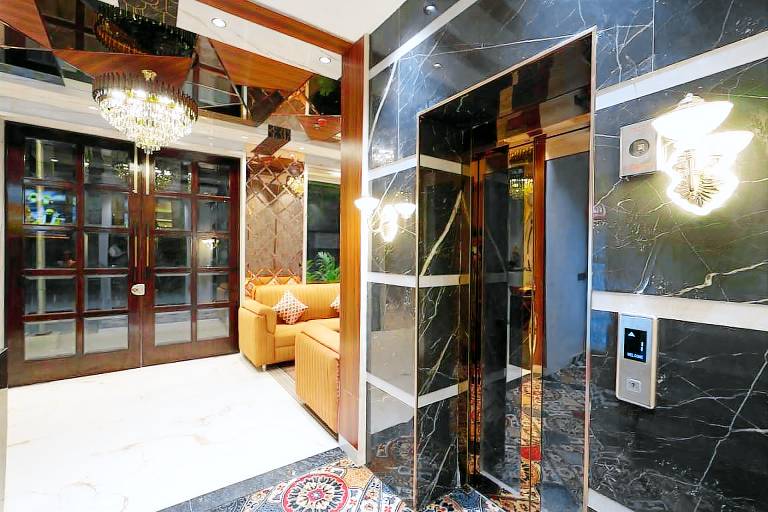 Luxe Stayz Saffron — photo 5