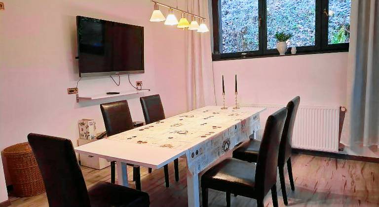 Ferienzimmer by Riela im ehemaligem Hotel Schoneck — photo 2