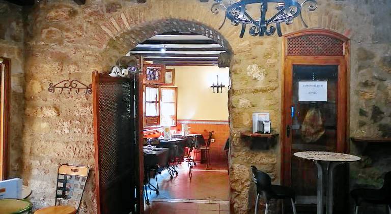 Hostal Hueso — photo 4