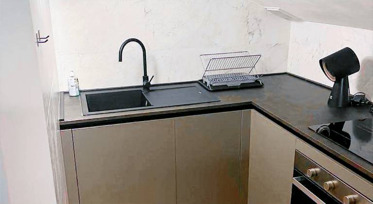 Apartment with pool — photo 5