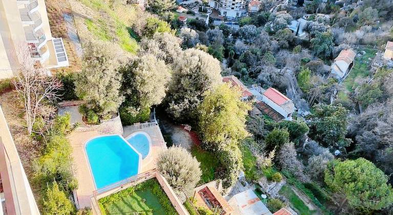Holiday apartment with pool — photo 4