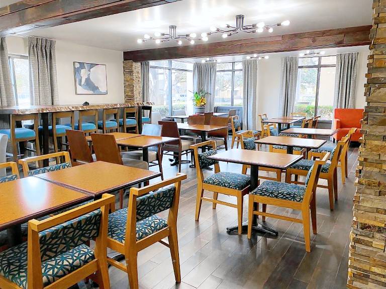 The Addison Hotel, SureStay Collection by Best Western — photo 4